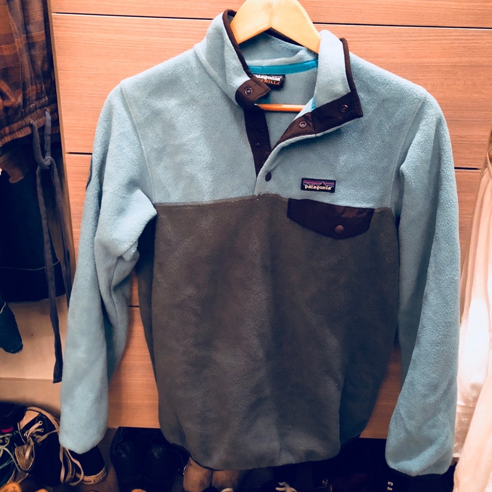 💙Blue and Grey Patagonia Synchilla💙